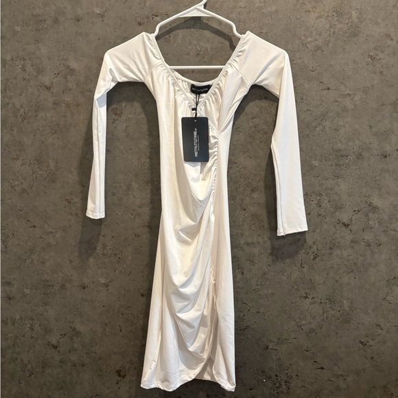 PrettyLittleThing Dresses & Skirts - Elegant Off-the-Shoulder Long Sleeve Dress